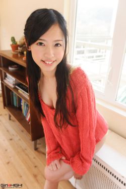 美女脱内衣禁止18以下看